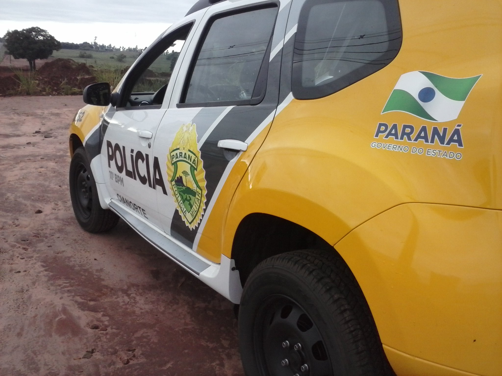 Van Que Seguia Para O Paraguai Assaltada Em Carambe Correio Dos