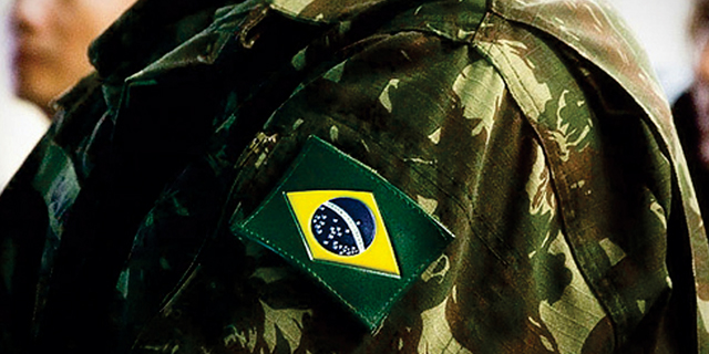 Exército Brasileiro - Exercício de Apresentação da Reserva Ano